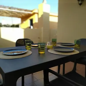 Yellow Duplex Free Parking And Terrace Appartement